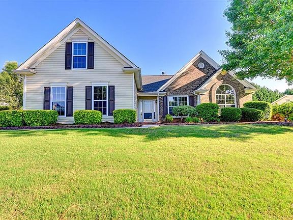 4th image of 712 Fairmont Park Dr