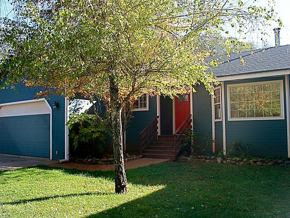 2nd image of 7202 White Oak Ln