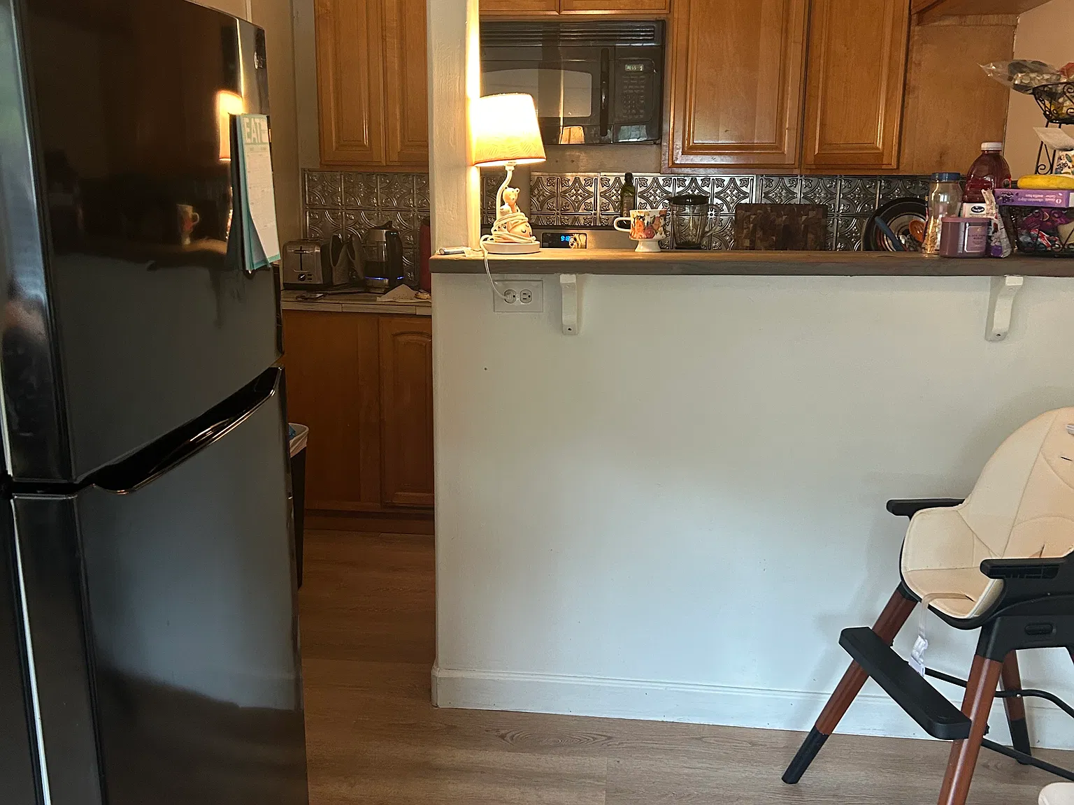 2 bed, 800 sqft, $3,700 — Photo 3
