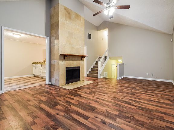 5th image of 4428 Lucy Ln