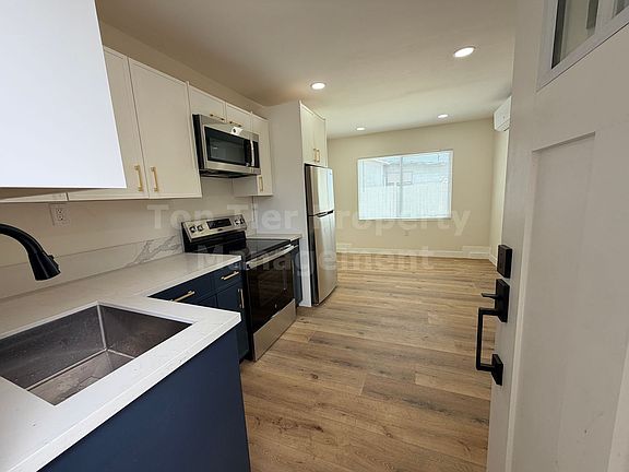 4th image of 2945 Kalmia St Unit 3