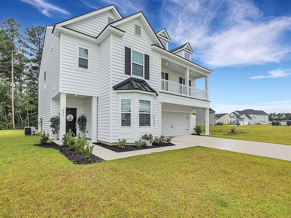 3rd image of 497 Yellow Leaf Ln