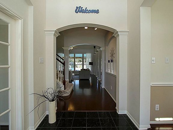 3rd image of 16306 Cretian Point Ct