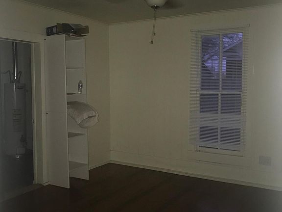 2nd image of 461 N Race St