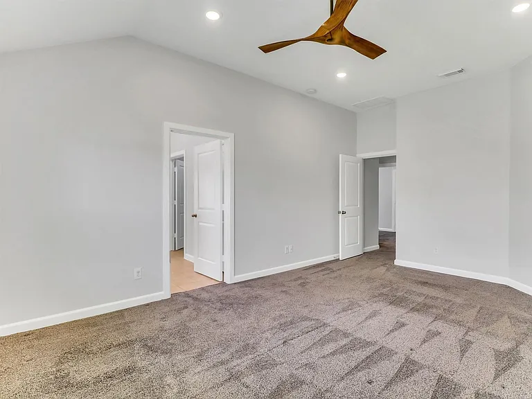 8314 Dusty Canyon Ln — Photo 16