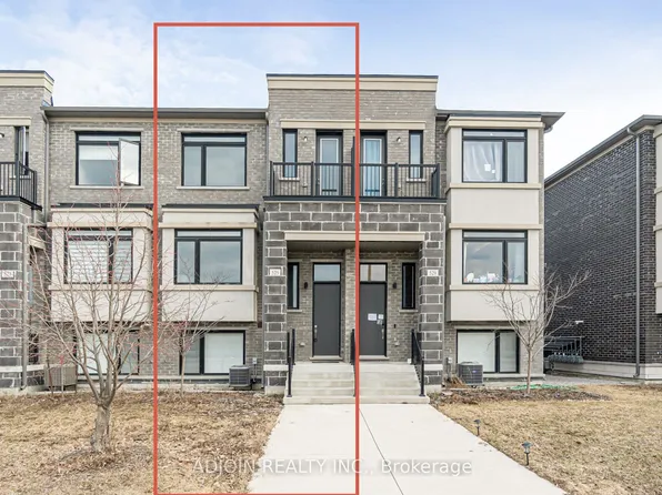 525 Marc Santi Blvd, Vaughan, ON L6A 5C5