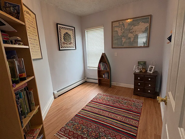 140 3rd St #1 — Photo 11