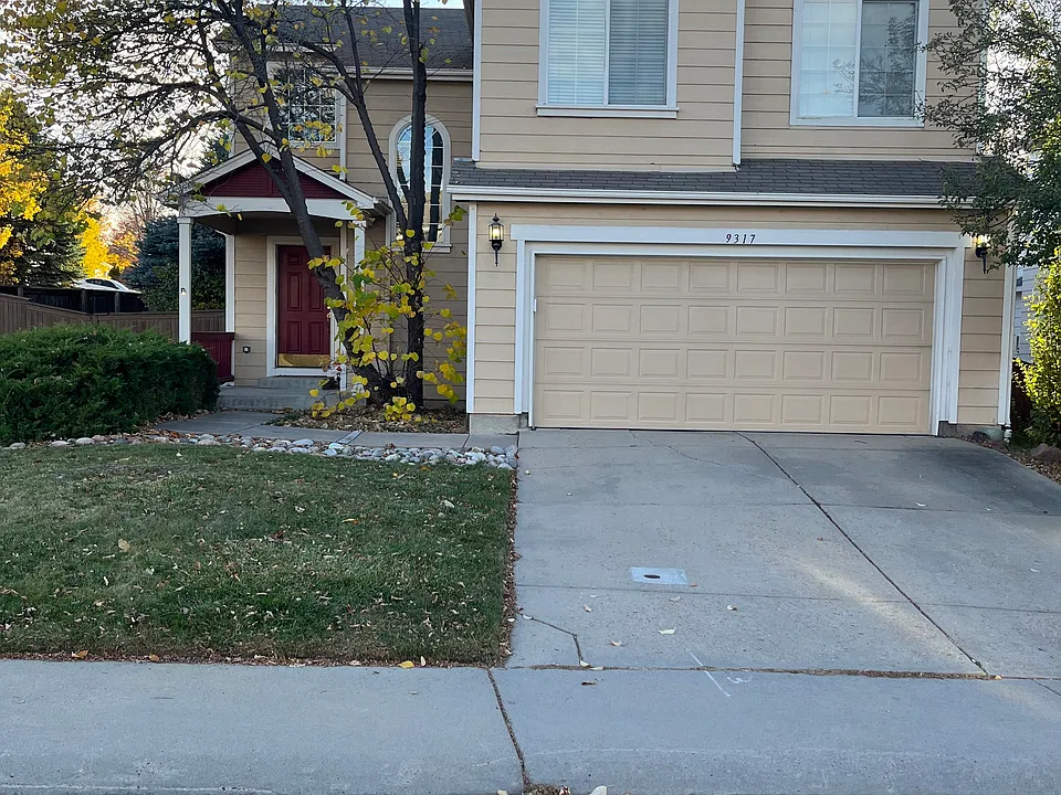 9317 Wolfe Dr