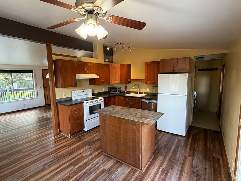 64221 Schibel Rd — Photo 5