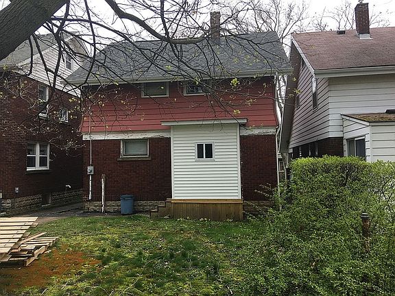 5th image of 2922 East Ave