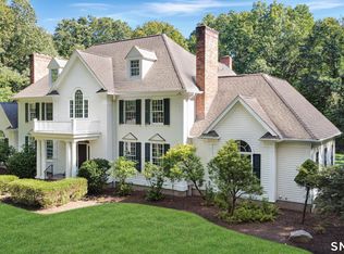 24 Langner Ln, Weston, CT 06883