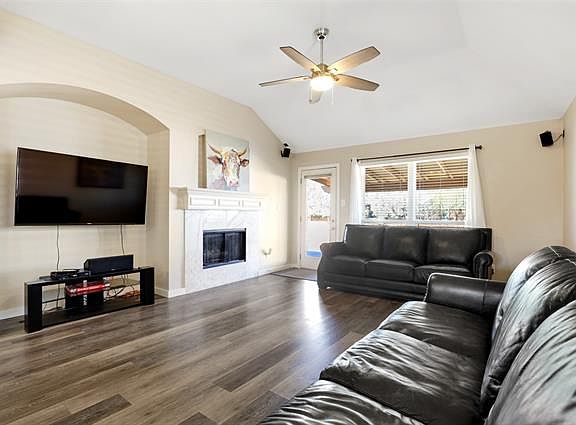5th image of 4213 Briarcreek Dr