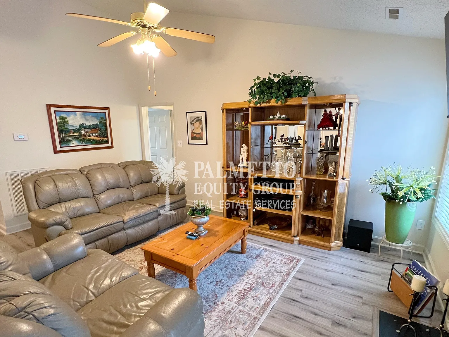 2 bed, $2,325 — Photo 4