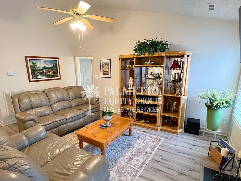 3963 Cobblestone Bend Dr — Photo 4
