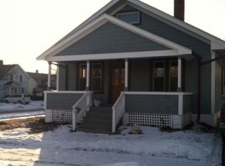 672 Sheridan St, Aurora, IL 60505