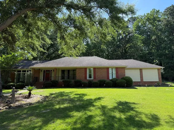 96 Clark Hill Dr, Eufaula, AL 36027
