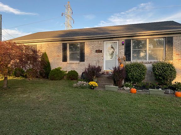 2nd image of 113 Charlotte Cir