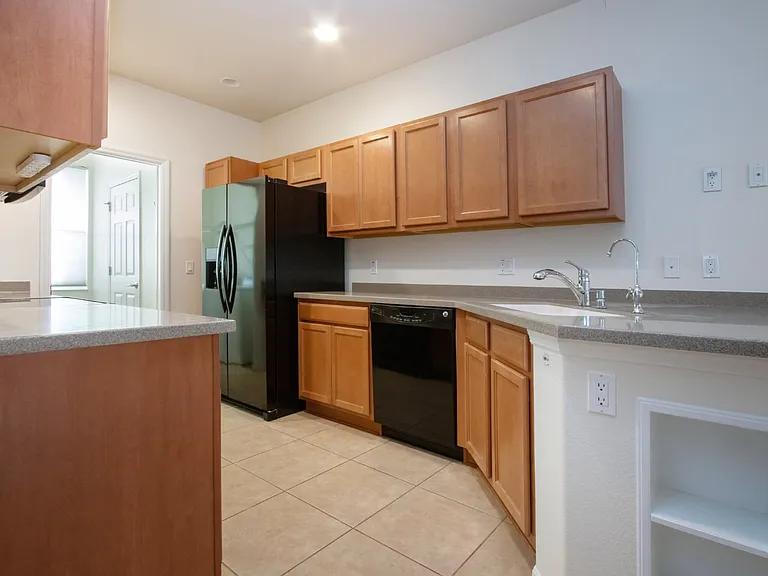 3720 82nd Avenue Cir E #102 — Photo 11
