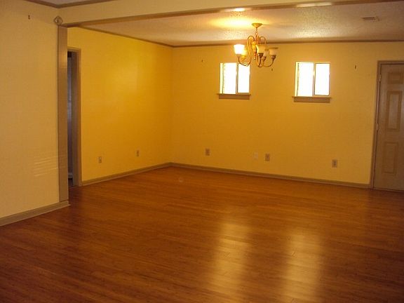 5th image of 116 Briarwood Dr