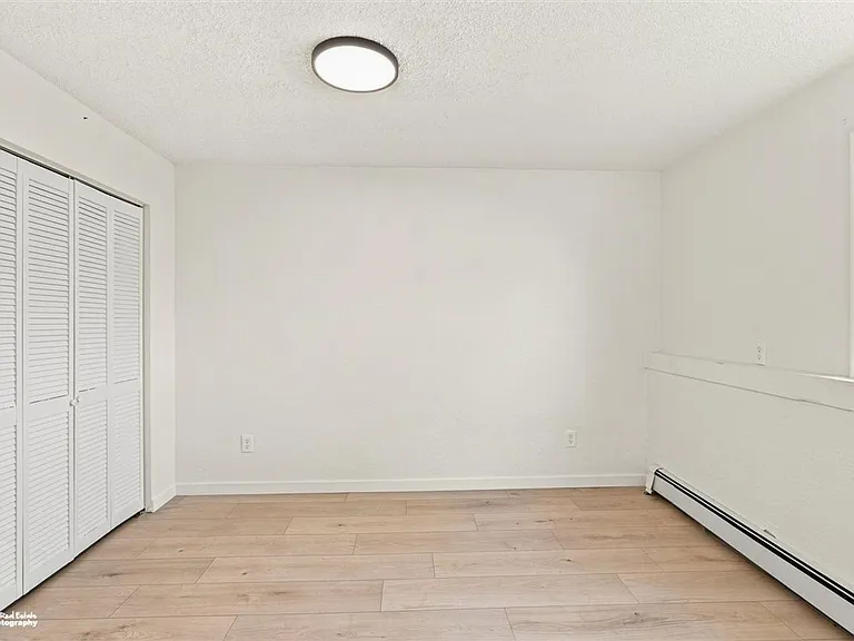 6500 E 10th Ave #1 — Photo 22
