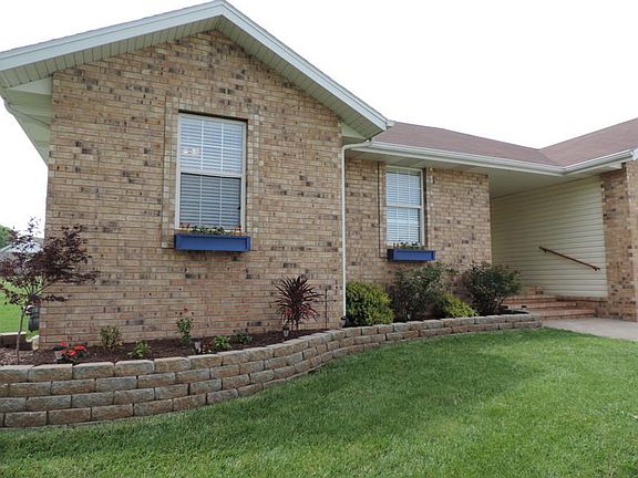 2nd image of 801 S Berry Ln