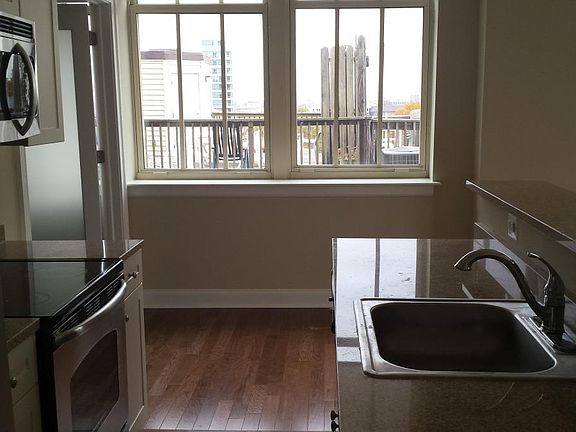 5th image of 312-0 Walnut St #605