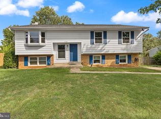 1328 April Way, Herndon, VA 20170