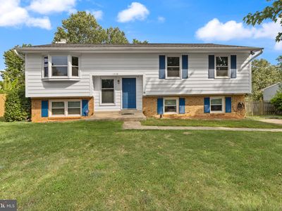 1328 April Way, Herndon, VA, 20170