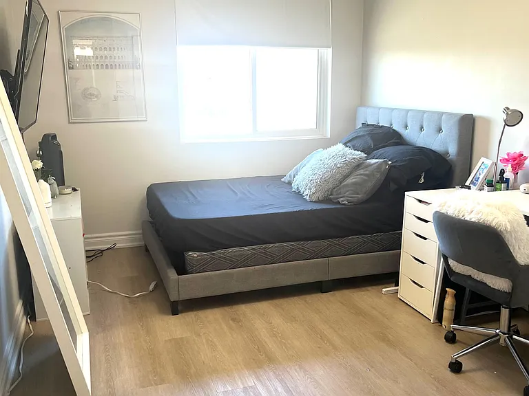 131 Taunton Rd E #409 — Photo 16
