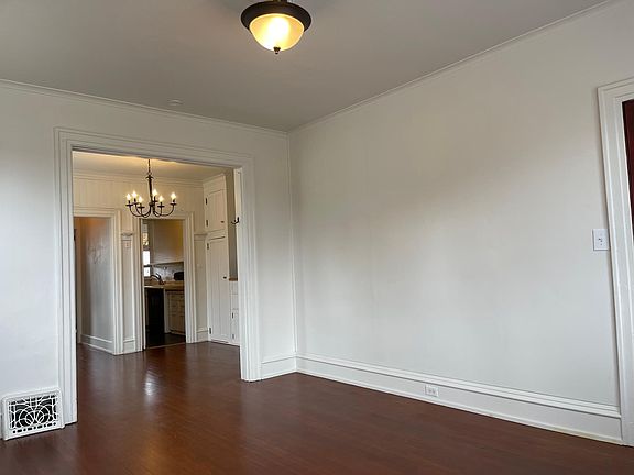4th image of 917 Highland Ave Unit 3
