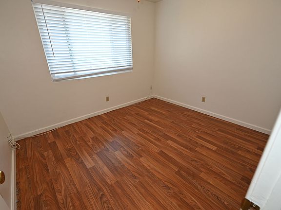 5th image of 4485-89.5 Montalvo St #4487