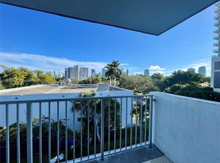 2530 SW 3rd Ave APT 306, Miami, FL 33129