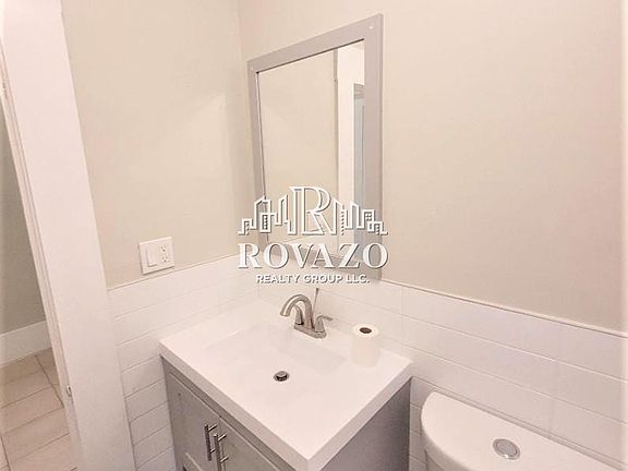 2nd image of 249 Amherst St #1R