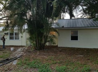 1318 Old Bridge Rd, North Fort Myers, FL 33917