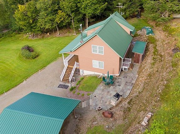 5th image of 1090 Park Hill Rd
