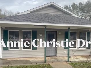 12 Annie Christie Dr, Hattiesburg, MS 39401