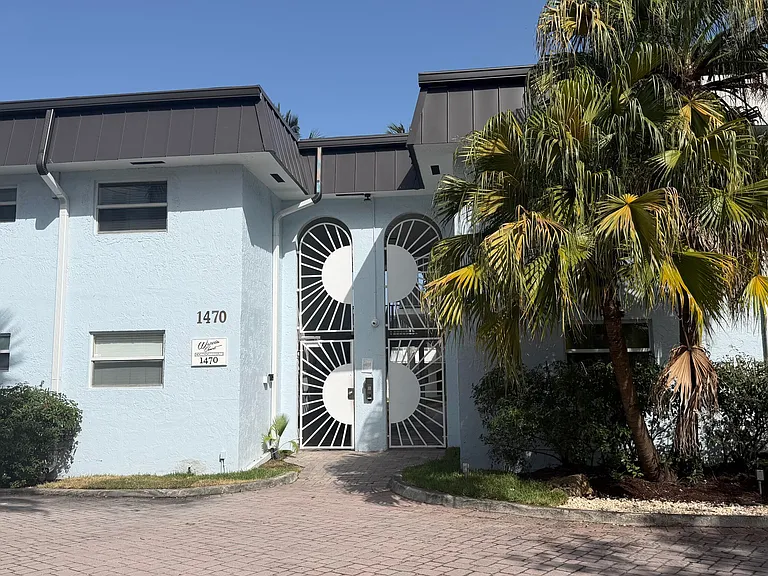 1470 N Dixie Hwy #16 — Photo 12