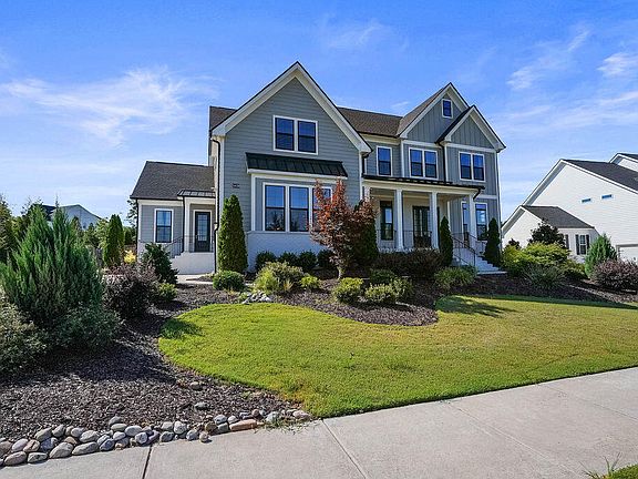 3rd image of 3438 Snowbed Ridge Dr