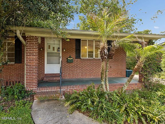4th image of 4232 APPLETON Avenue