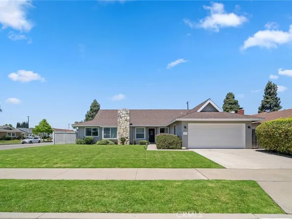 2710 N Cottonwood St, Orange, CA 92865