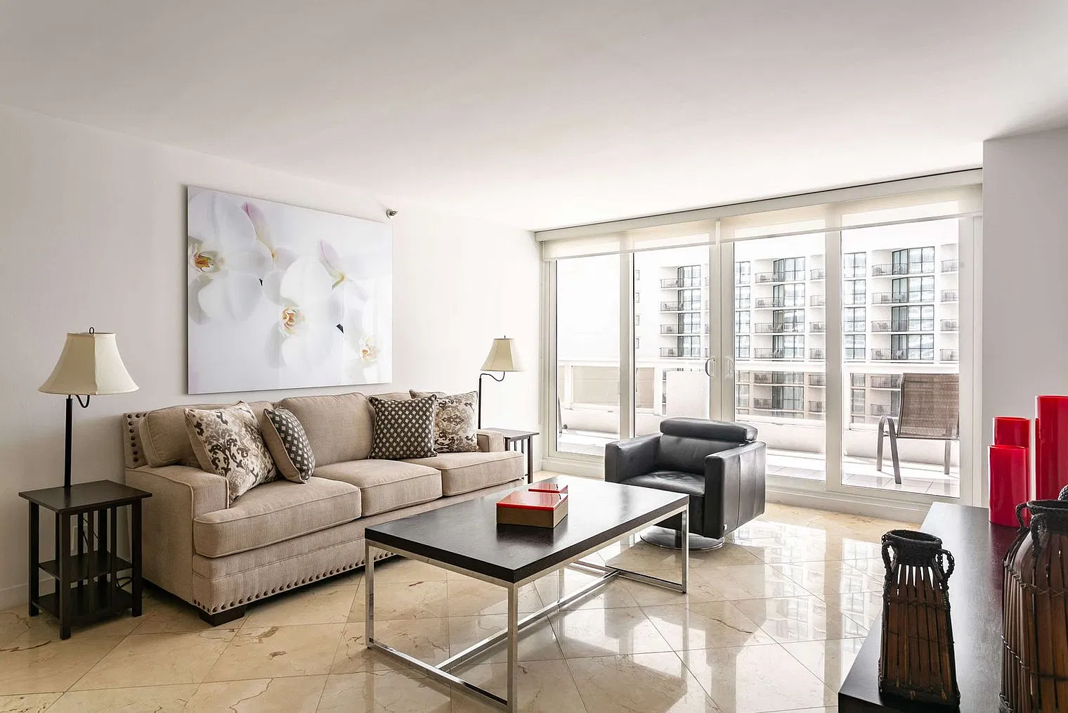 3 bed, 2.0 bath, 1485 sqft, $5,493 — Photo 1