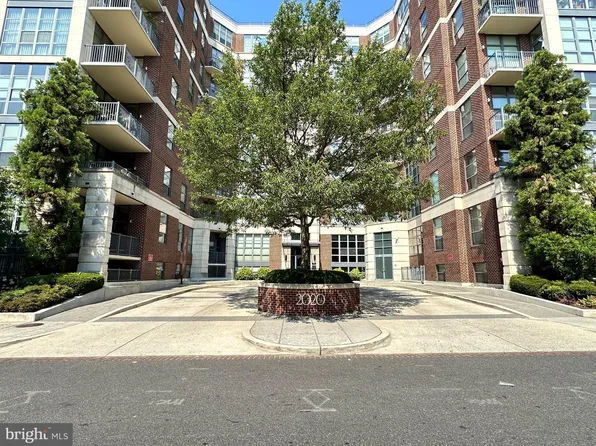 2020 12th St NW APT 708, Washington, DC 20009