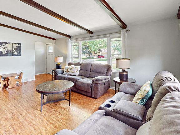 4th image of 284 Cambridge Ave