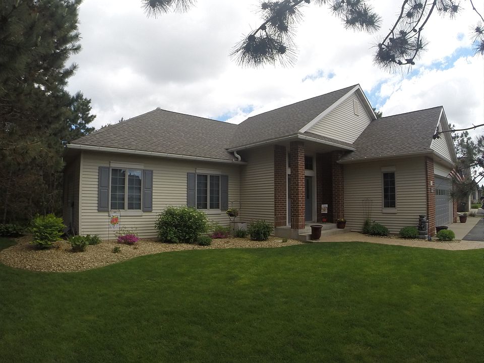 1st image of 559 Woodland Ln