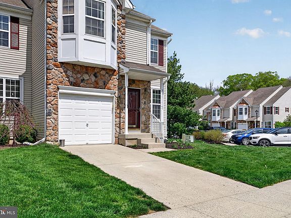 2nd image of 144 Chancellor Dr