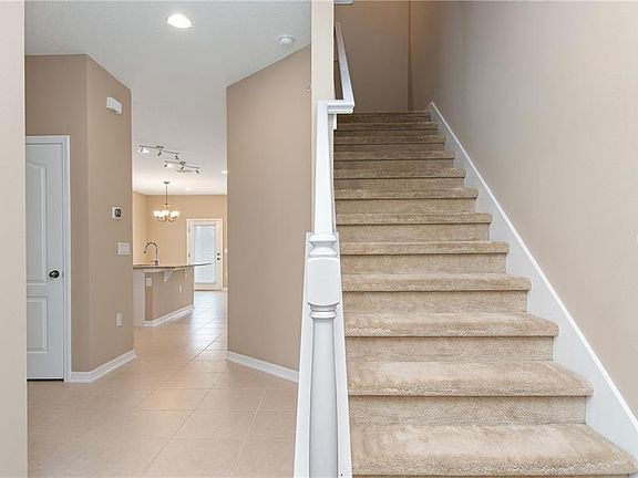 4th image of 8027 Sweet Orange Ave