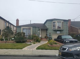 12 Village Ln, Daly City, CA 94015