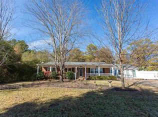 110 Crestview Dr, Inman, SC 29349