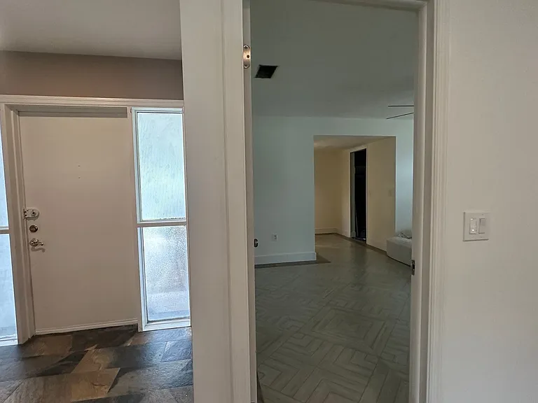 616 Iris St — Photo 7