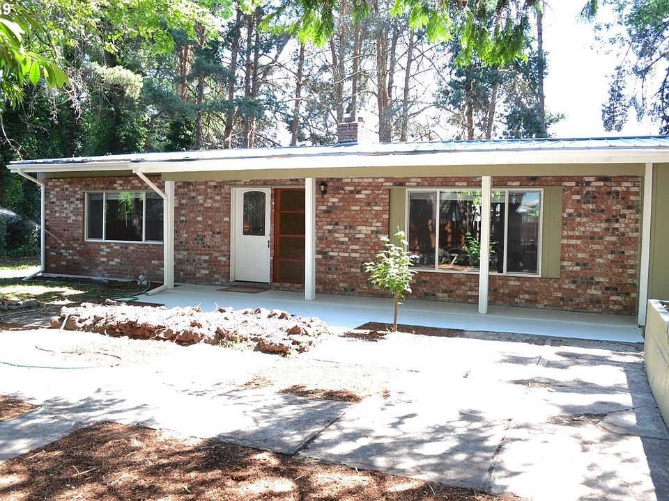 1st image of 4273 Glenwood Dr SE